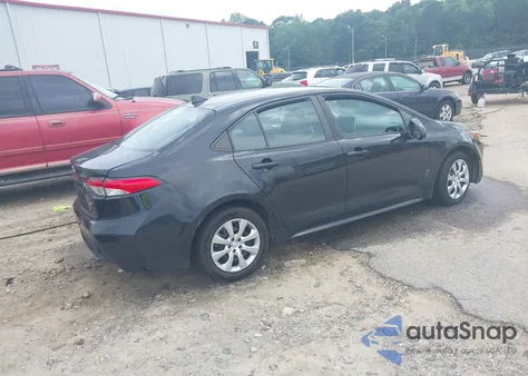 2021 Toyota Corolla Le z USA, uszkodzony, nr VIN 5YFEPMAE8MP162103